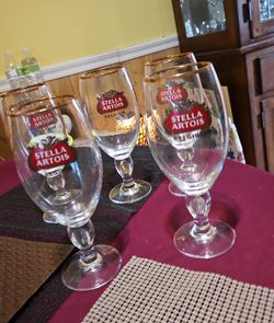 Stella Artois Beer Glasses. 33cl (11 oz.) Set of 5. Brand New. Practically bought just never used