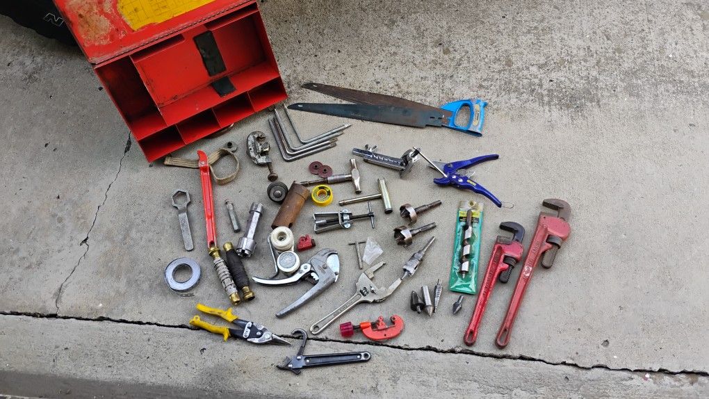 Plumbers Hand Tools