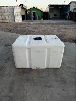 200 Gallon Tanks