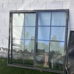 Window 5x5 in great condition