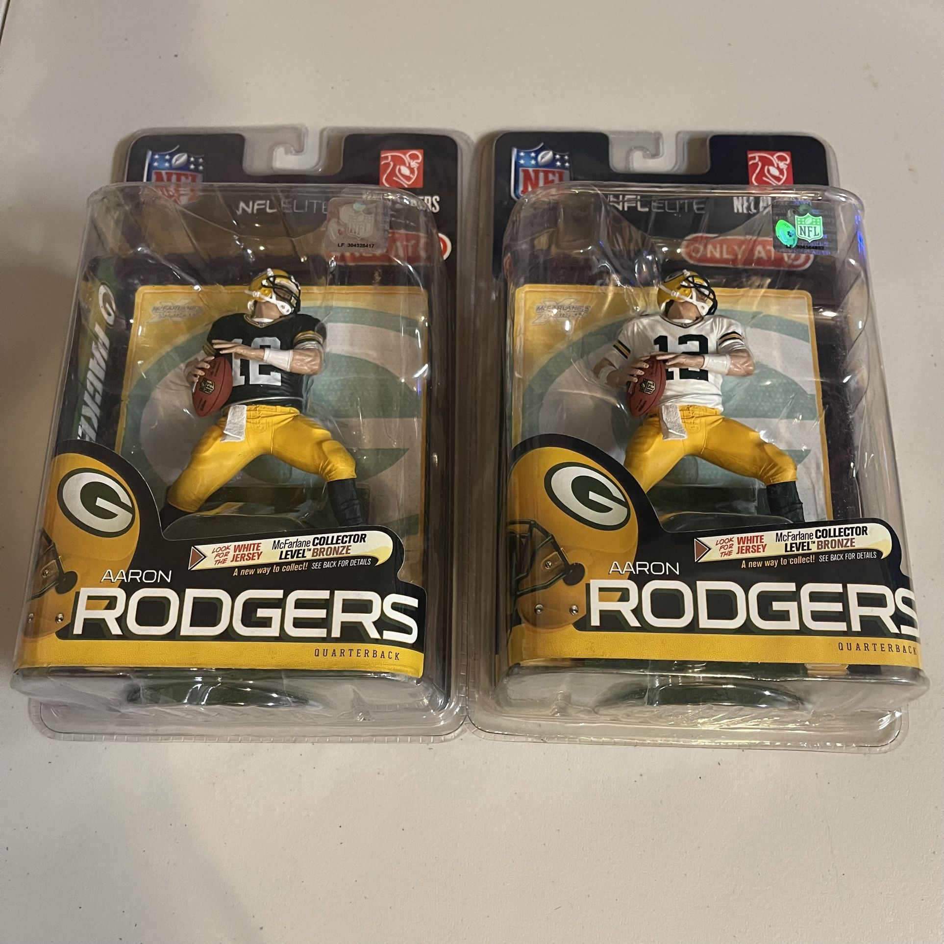 McFarlane Aaron Rodgers NFL Elite Target Exclusive Green & White Jersey  Variant for Sale in Gilbert, AZ - OfferUp