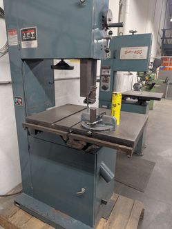 Band saw
