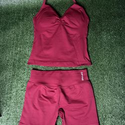 DFYNE 2-Piece Gym Set – Burgundy