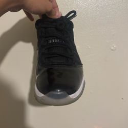 Air Jordan 11s Space Jams Size 11