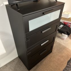 Dresser - Brand new