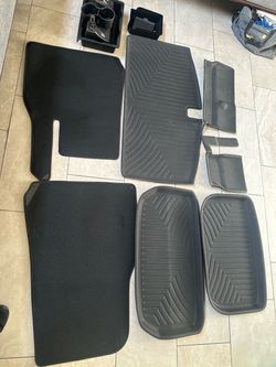 Tesla Model Y Car Floor Mat and Liner Set with Console Inserts