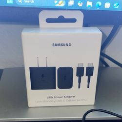 USB-C to USB-C (Cable and Box)