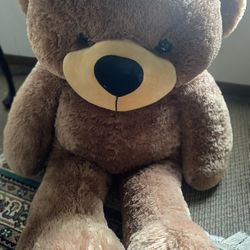 Giant 5ft Teddy Bear - Your Cuddly Companion Awaits!