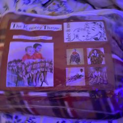 3 The Knotty Throw Blankets 