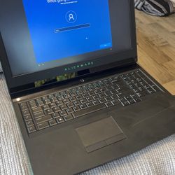 Alienware R4 17 Gaming Laptop