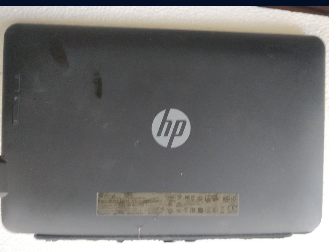 HP SP140u Potable Monitor 14 Inches