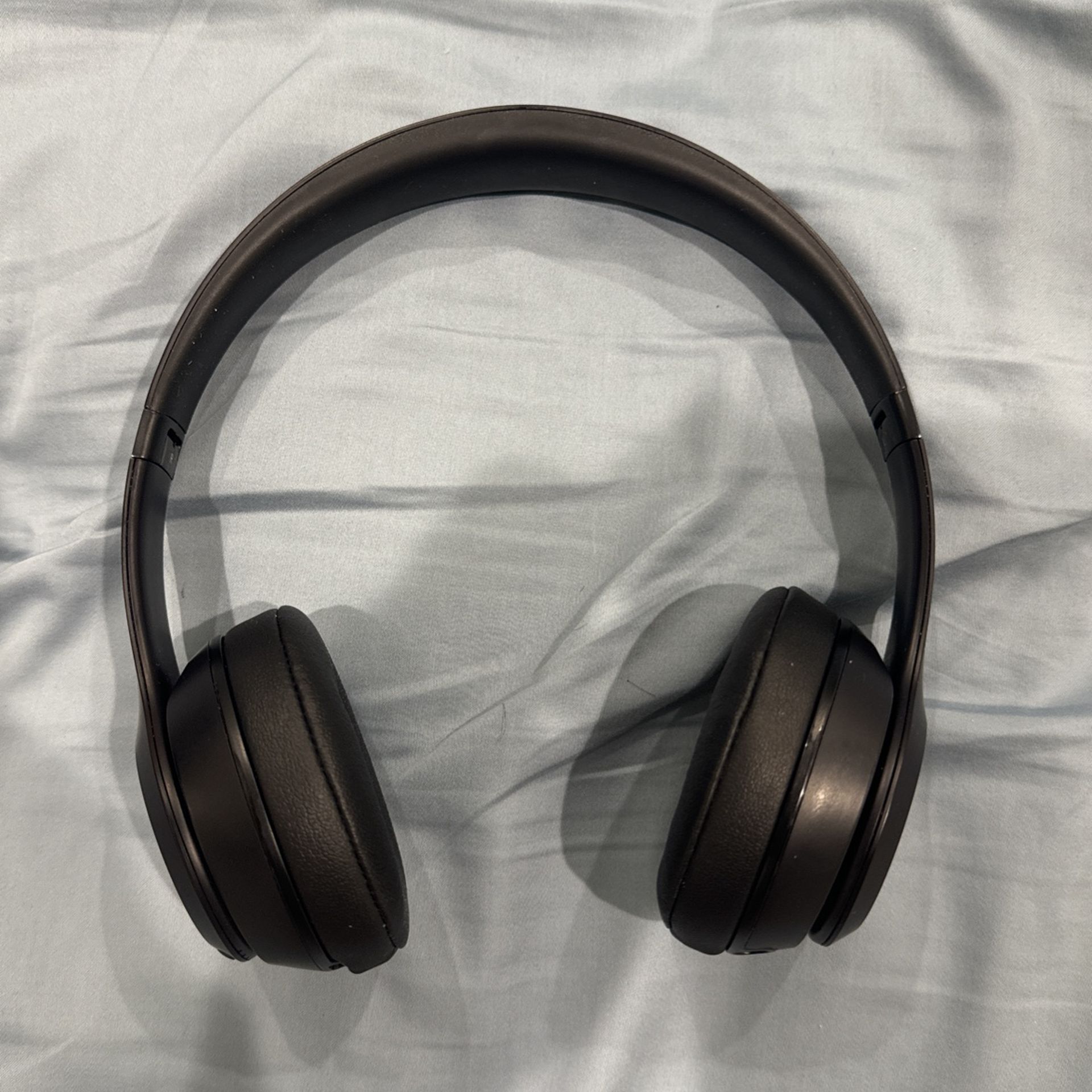 Beats Solo 3 Wireless Headphones