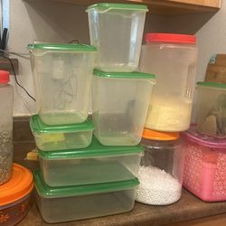 Storage Containers (12)