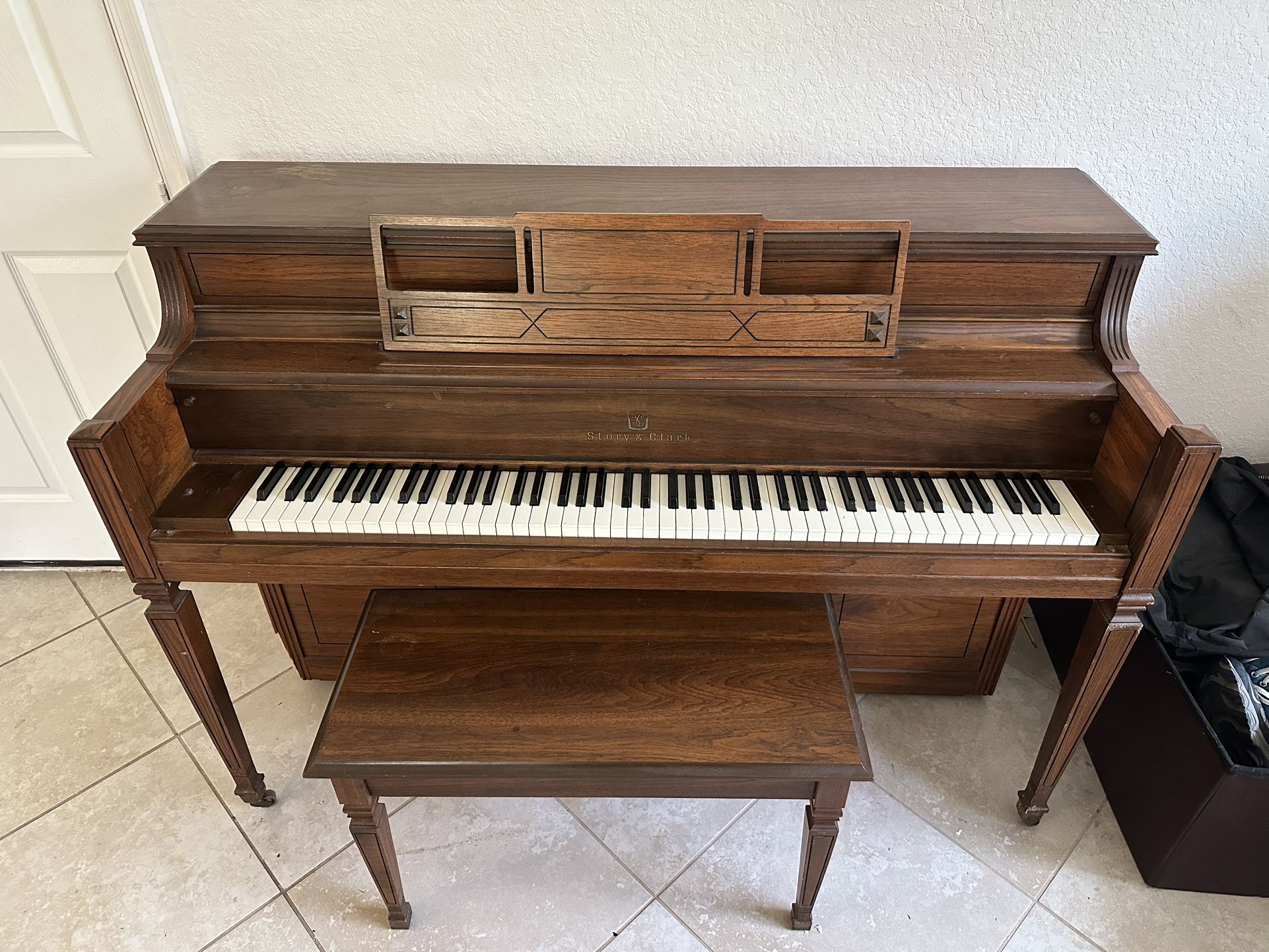 Piano Story & Clark