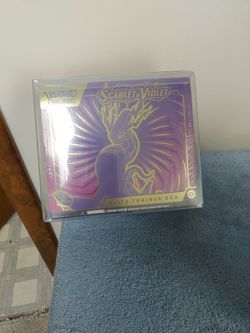 Pokemon Scarlet & Violet Moraldon ETB NEW