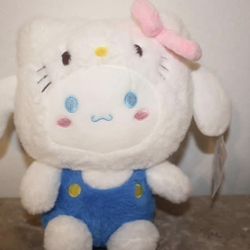 Hello Kitty Plush !