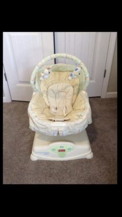 Fisher price soothing motions baby seat with music