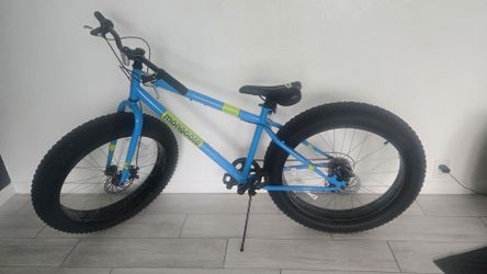 Mongoose Dolomite Beach Bike