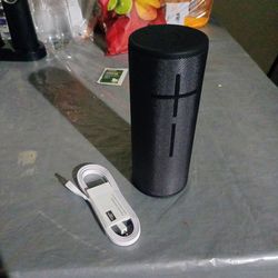 ULTIMATE EARS BOOM 3 SPEAKER