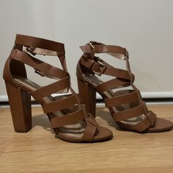 Sara Heels