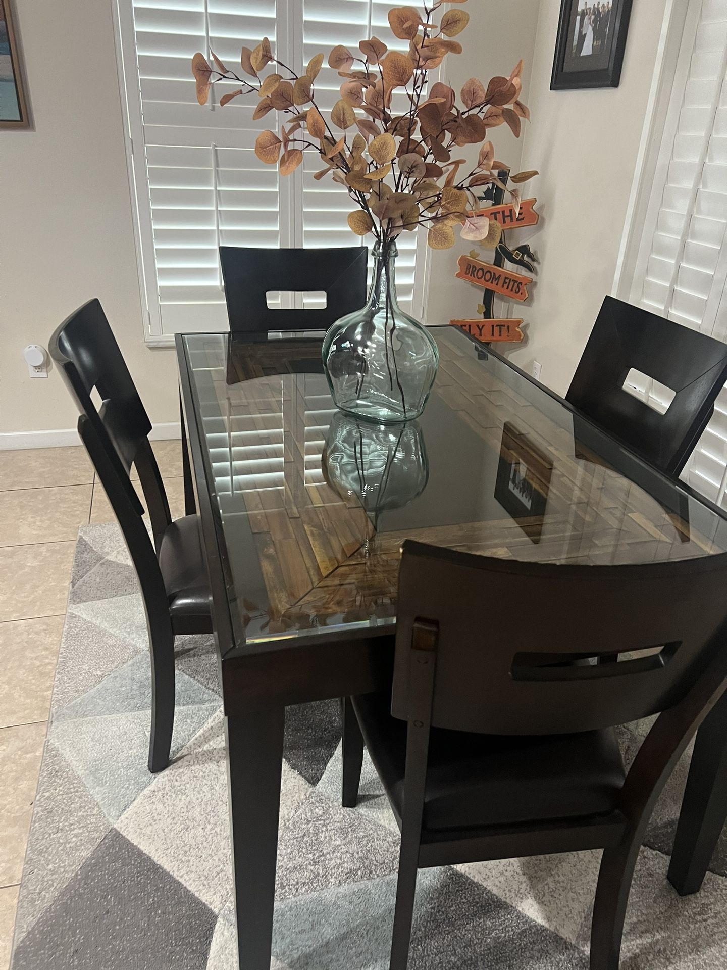 Dinning room table,All Products : American Fashion Style Bags On Sale