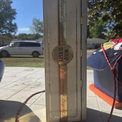 Wild Turkey 101 Proof Pure Kentucky Whiskey Hinged Metal Tin Box Vintage