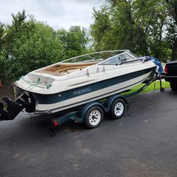 Regal Valanti Boat 
