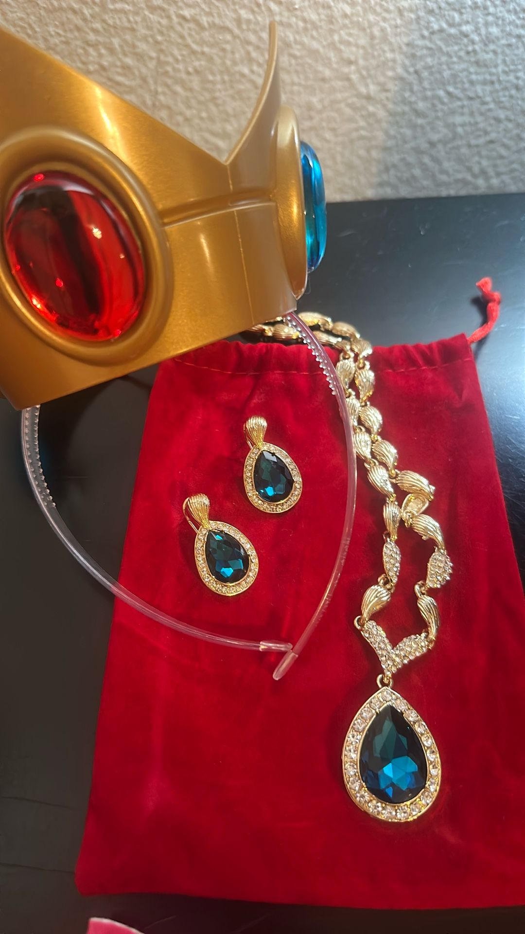 Mario’s Peach Costume Accessories 👑 