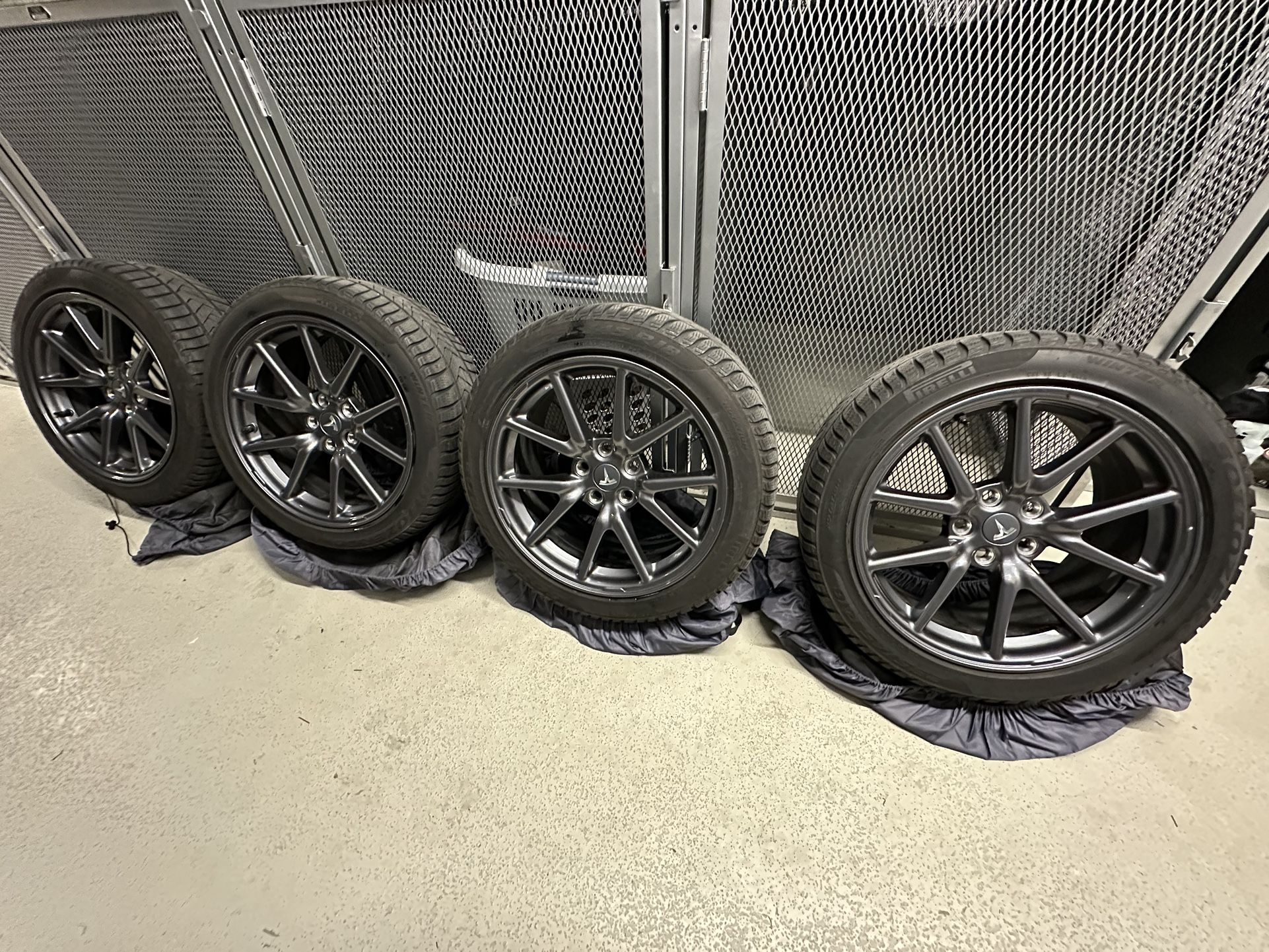Tesla Model 3 18" Aero Wheel and Winter Tire Package
