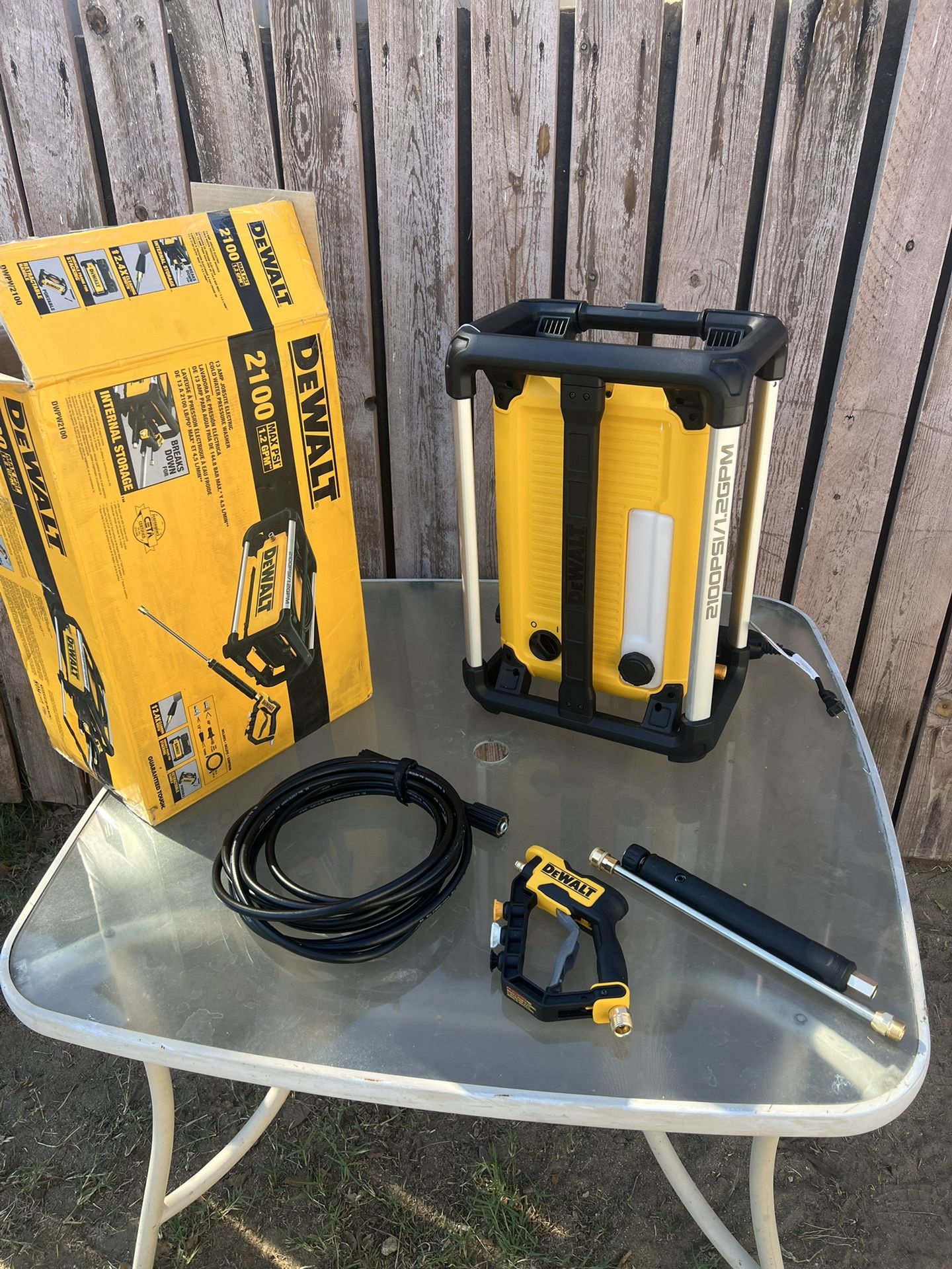 Dewalt 13 Amp Jobsite 2100 PSI 1.2 Gpm Cold Water Electric Pressure Washer 
