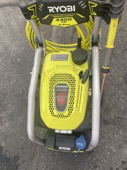 Ryobi HONDA ENGINE 3300psi  Pressure washer 