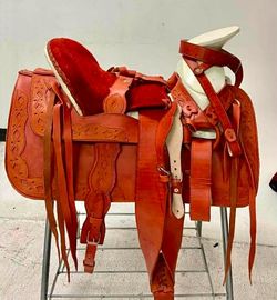 Montura charra de cuero
