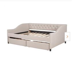 Tufted full size daybed with trundle
