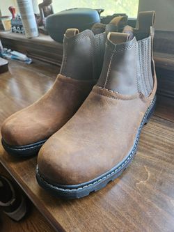 Skechers men's pull work boots sz12