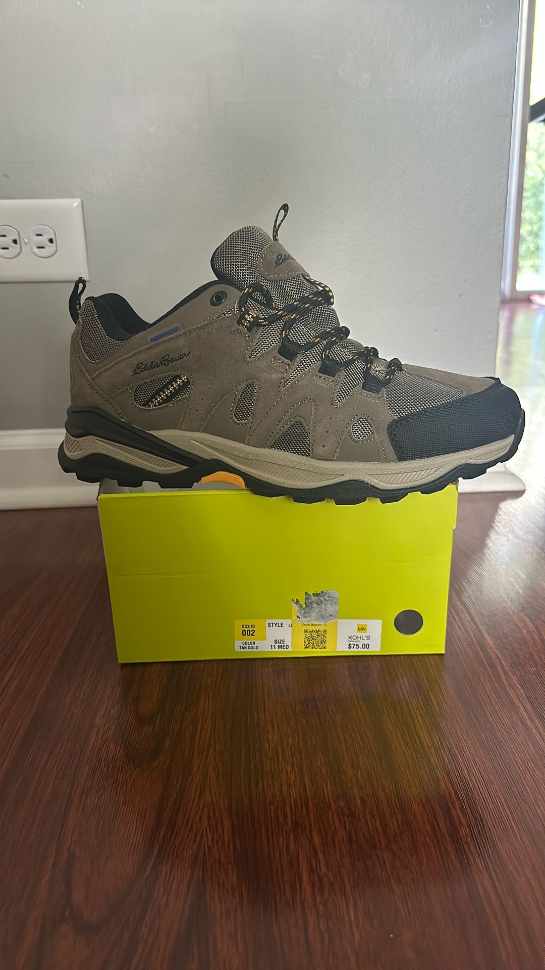 Eddie Bauer Men's Shoe Size 11