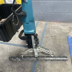 Makita Power Carpet Stretcher Head/ Attachment- Professional Flooring Tool