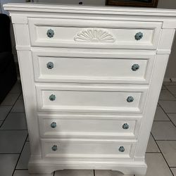 Wood Dresser 