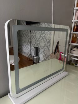BRAND NEW VANITY MIRROR