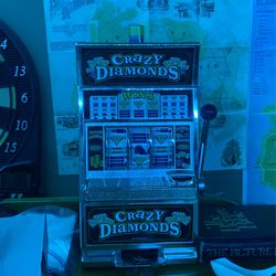 Crazy Diamonds Slot Machine 