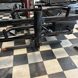 Yakima StageTwo Bike Rack(BRAND NEW IN BOX)