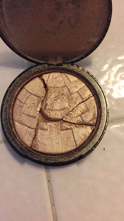 Anastasia highlighter