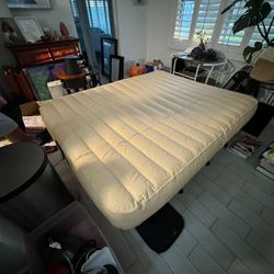 Retractable Portable Bed