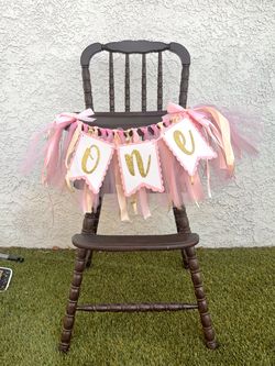 Vintage high chair for kids first birthday