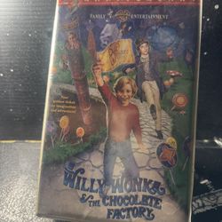 Willy Wonka, And The Chocolate Factory. VHS 