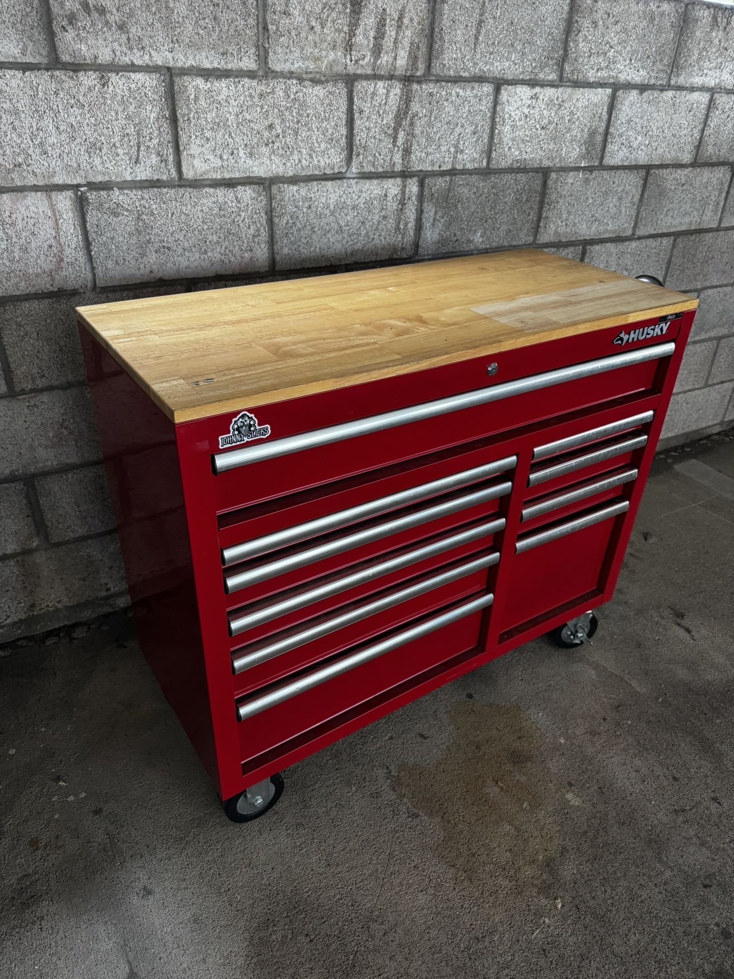 42 In. Tool Box