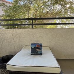 Vivitar 8X Binoculars (travel bag included!) NEW!