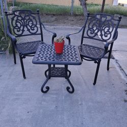 Cast Aluminum Patio Set