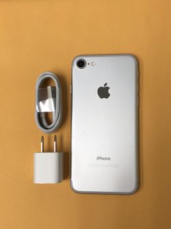 iPhone 7 128GB Factory Unlocked