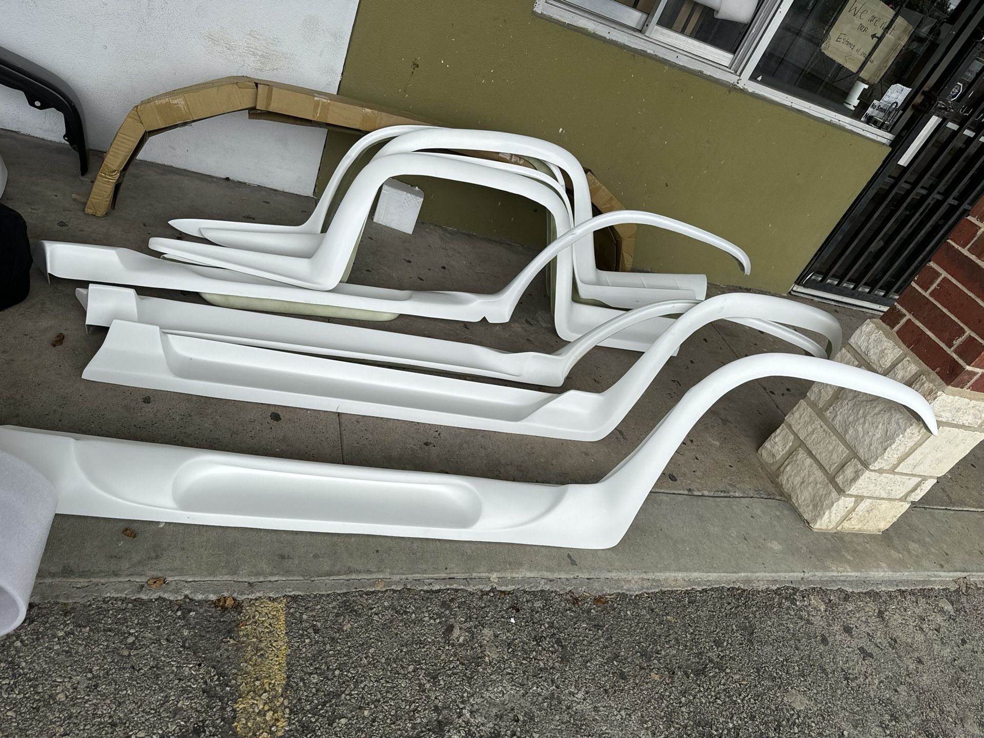 OBS Fiberglass Running Boards 88-98 NEW
