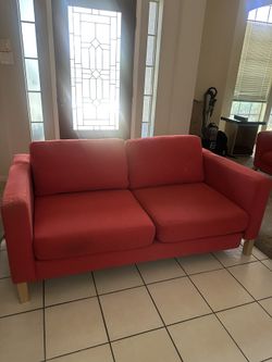 2 Set Red Sofa With Extra Green Cover